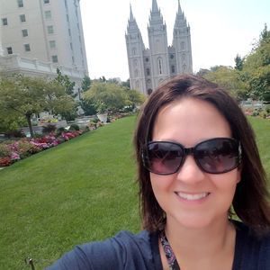 Meet your Posher, Andrea